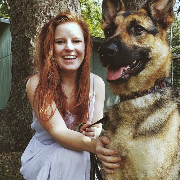 Meet your Posher, Marie - Picture 2 of 3